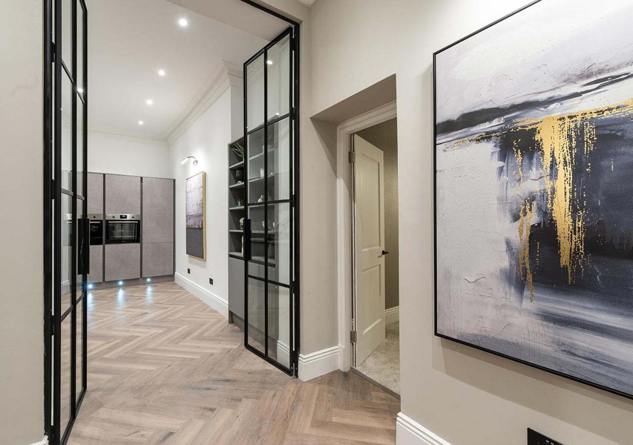 Luxury Georgian City Retreat By Sovo Apartments 에든버러 외부 사진